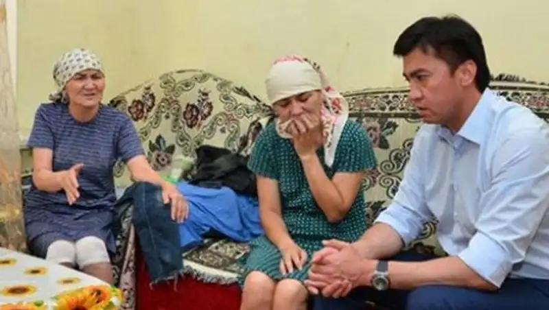 Жизнь каждого ребенка бесценна. Аким Шымкента посетил семью погибшей девочки