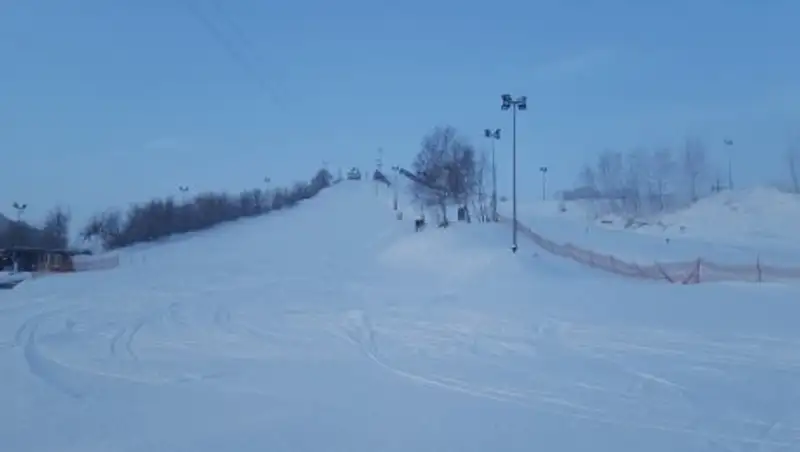 В ВКО на горнолыжном курорте насмерть разбилась школьница