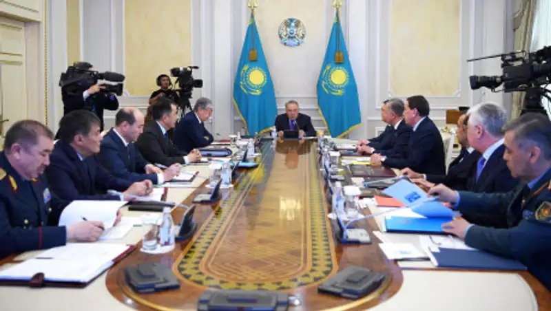 Назарбаев отметил сплоченность казахстанцев после ЧП в Арыси