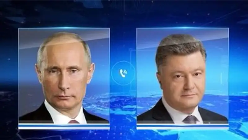 Путин и Порошенко обсудили перемирие по телефону