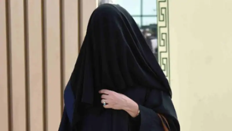 Муниципальными депутатами в Саудовской Аравии стали 20 женщин