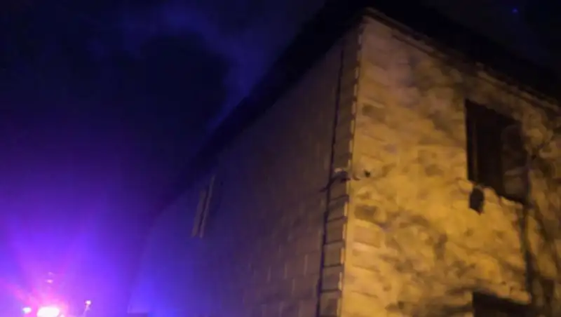 Двухэтажная сауна горела в Алматы