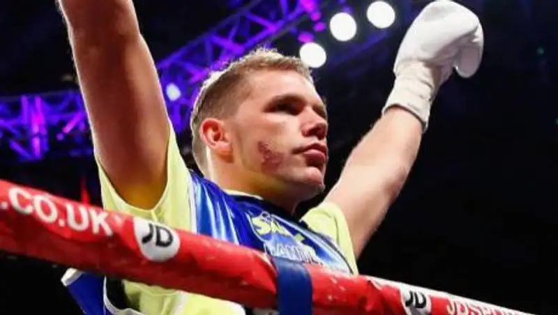 "У нас есть целых 20 ручек для тебя". Фанаты Сондерса записали видеообращение к Головкину