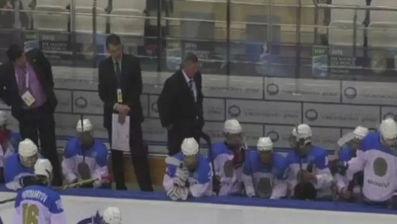 Казахстан по буллитам обыграл Норвегию на юношеском чемпионате мира