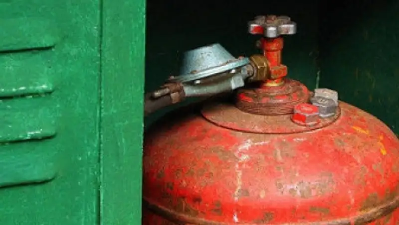 Взрыв газового баллона произошел в частном доме в Усть-Каменогорске