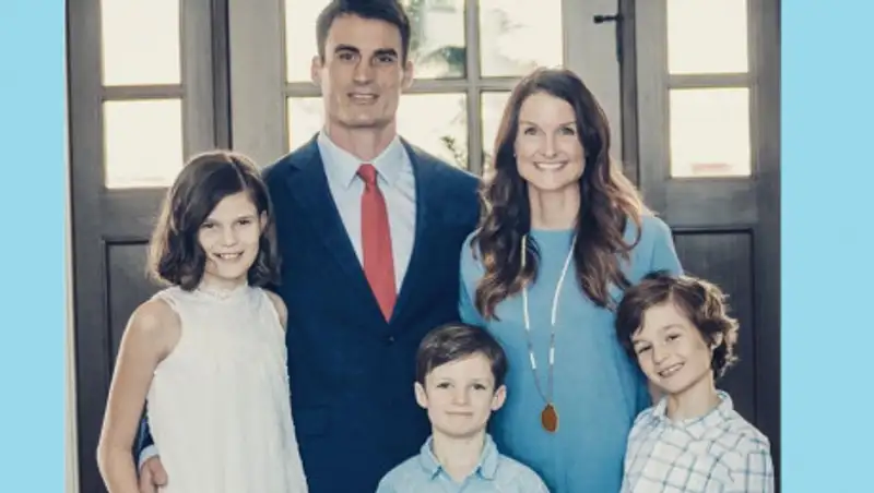 Бывший капитан сборной Казахстана по хоккею решил стать мэром в США