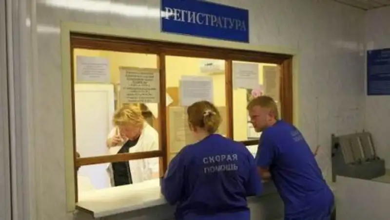 28 школьников попали в больницу из-за приложения на телефоне