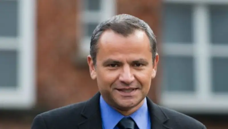 Немецкий политик признался в хранении детского порно