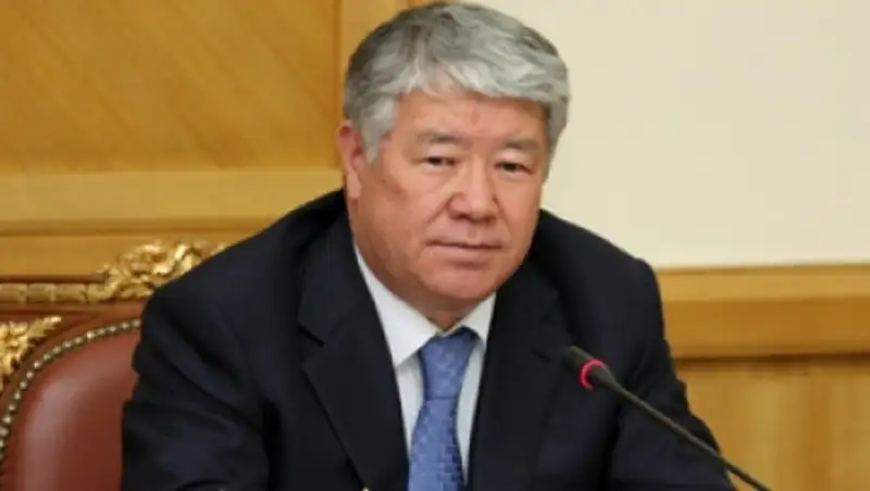 В Алматы руководителями свыше 30% компаний являются женщины - Ахметжан Есимов