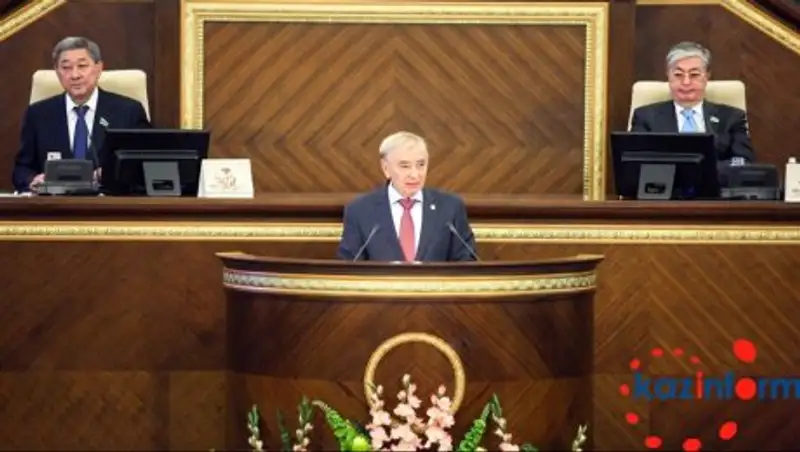 Парламент заслушал послание Конституционного совета РК «О состоянии конституционной законности в РК»