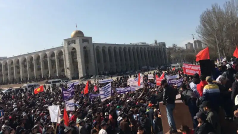 Стало известно количество пострадавших во время митинга в Бишкеке