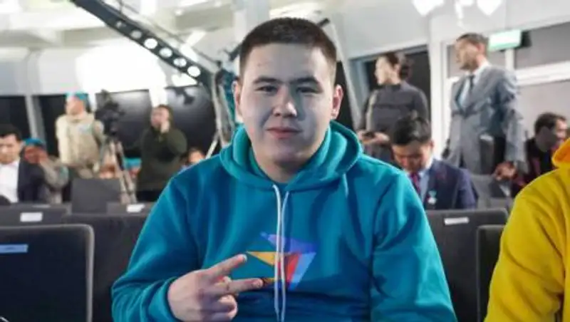 Ремикс казахстанца стал лучшей танцевальной композицией года