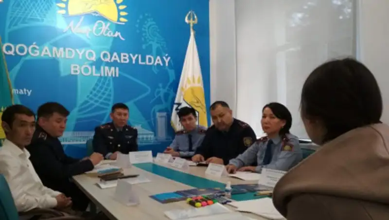 Теперь в "Приемную на дороге" можно обратиться и по вопросам расследования уголовных дел