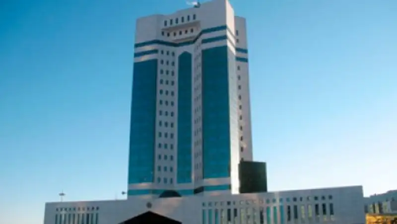 К.М&#1241;сімов Б&#1200;&#1200; Бас хатшысыны&#1187; орынбасары Шамшад Ахтармен кездесті