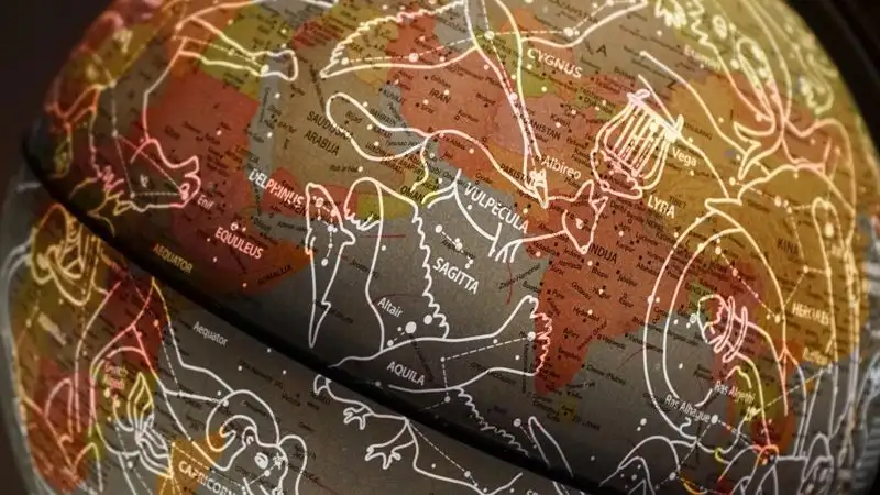 Цвет по знаку зодиака: какой оттенок принесет удачу