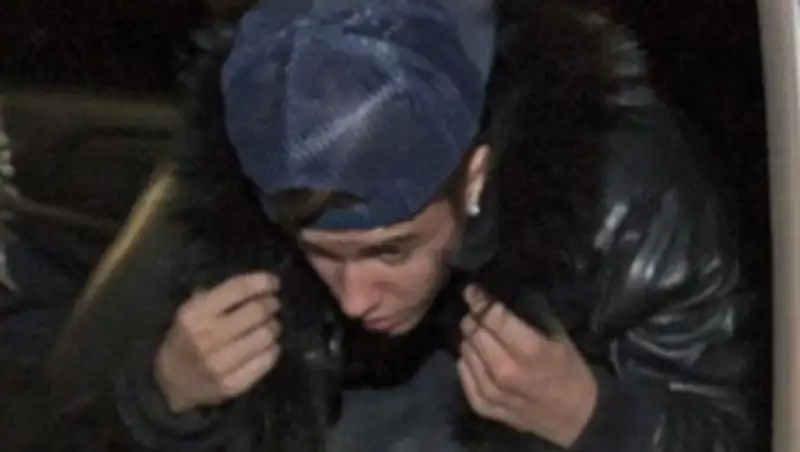 Джастин Бибер достиг досудебного соглашения с охранником