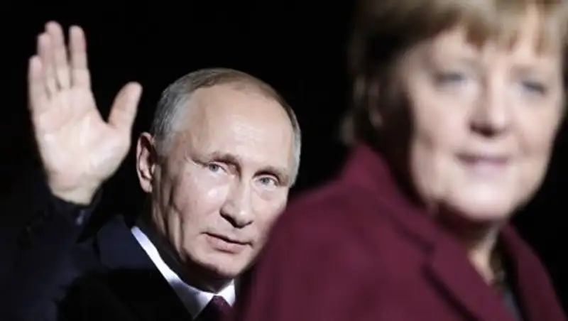 Путин рассказал о договоренностях на встрече "нормандской четверки"