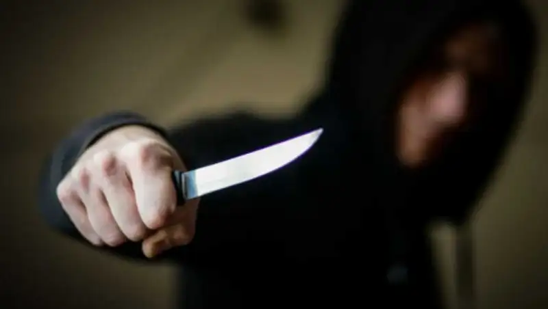 В Актобе преступники оставили тело убитого мужчины в больнице и скрылись