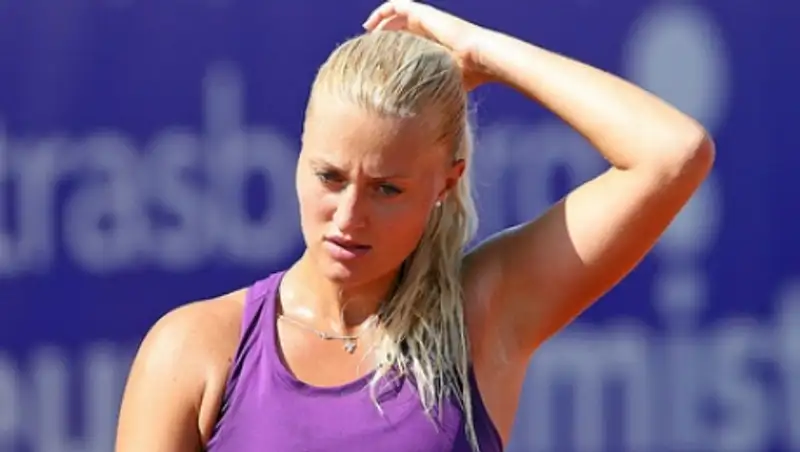 Теннисистка Младенович обвинила Шарапову во лжи