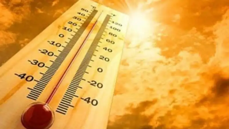 На Байконуре почва может нагреться до +74°C
