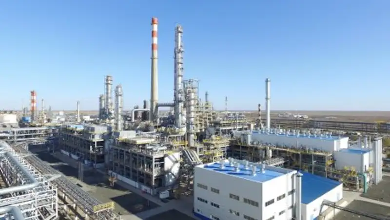 АНПЗ увеличил производство бензина