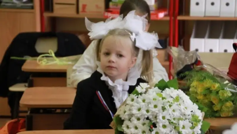 Сколько стоит собрать школьника к учебному году в Казахстане?