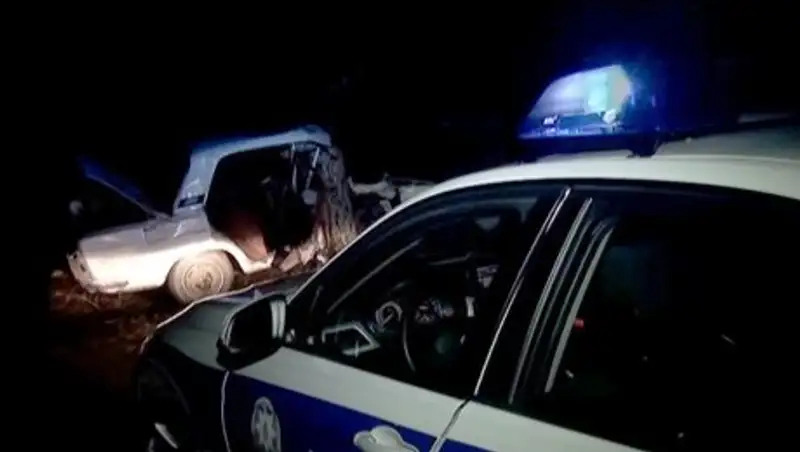 В Баку автомобиль посольства Казахстан попал в ДТП