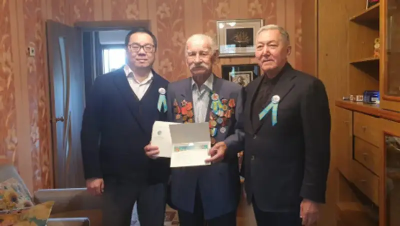 По 2 млн тенге получили ветераны Мангистауской области