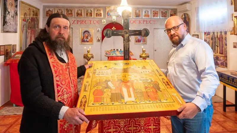 Храму в Алматинской области подарили икону китайских новомучеников