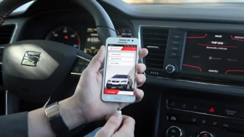 Смартфон станет бесплатным дополнением к новым Seat