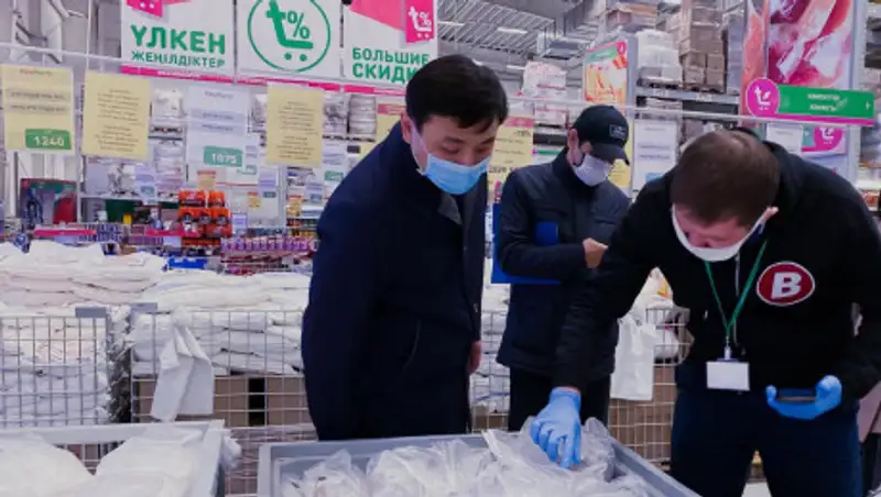 Ряд супермаркетов реализуют продукты без торговой наценки в Нур-Султане