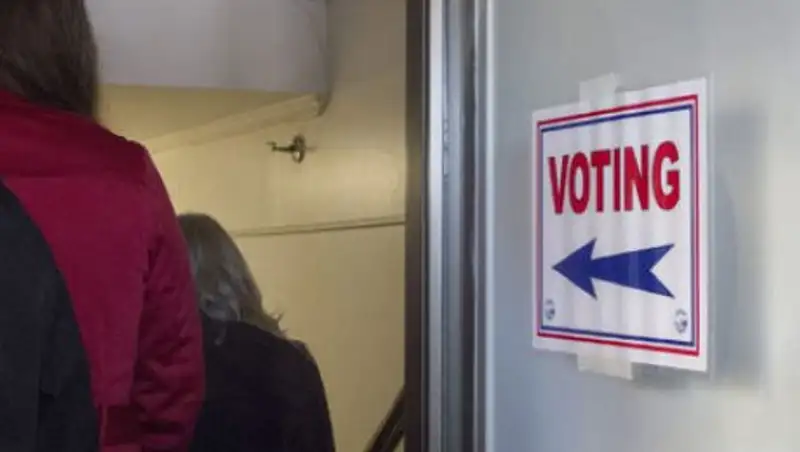 Отрыв Трампа от Клинтон превысил полтора миллиона голосов