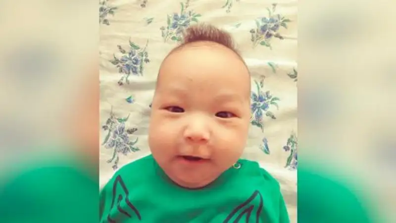 Полиция Павлодара ищет родителей найденного зимой младенца