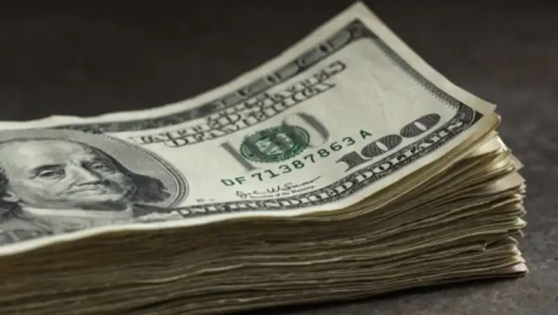 Биржевой курс доллара перевалил за 345 тенге 