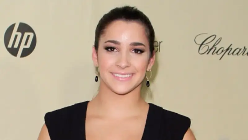 Олимпийская чемпионка обнажила свои прелести