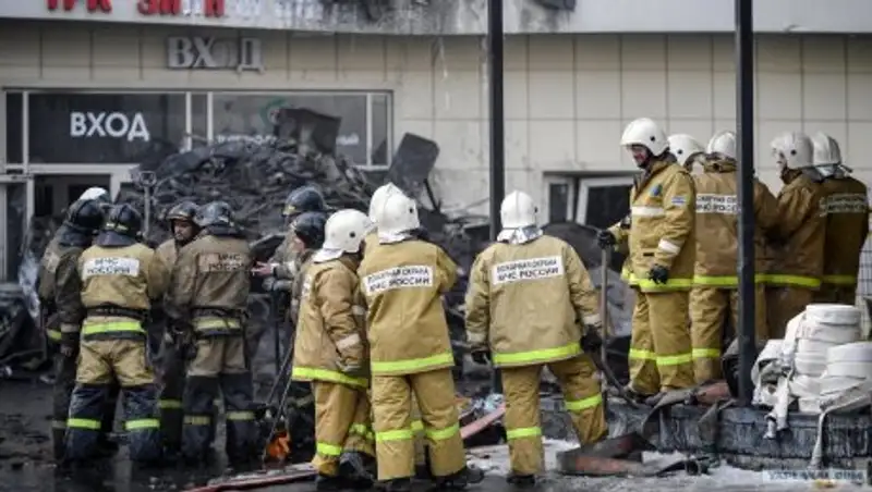 Криминалисты рассказали, почему люди бежали в другую сторону во время пожара в "Зимней вишне"