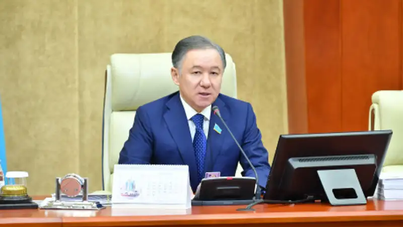 Нигматулин: Законодательно усилен контроль за качеством и безопасностью вакцин