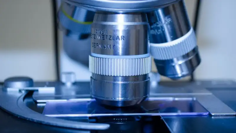 Дополнительные лаборатории для обследования анализов на COVID-19 откроют в Казахстане