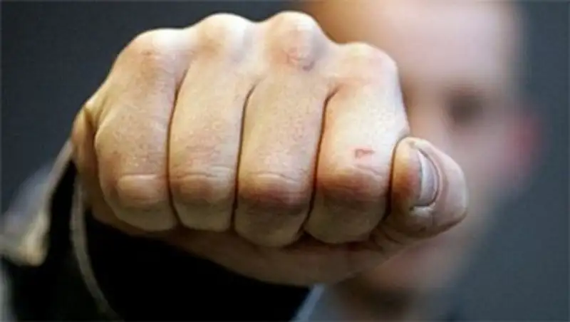 В Уральске мужчина убил человека голыми руками