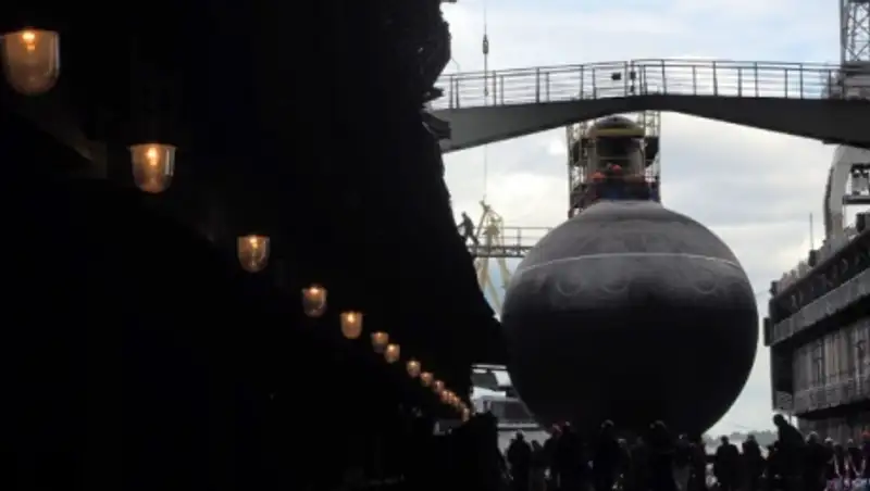 Российская подлодка с крылатыми ракетами подошла к берегам Сирии