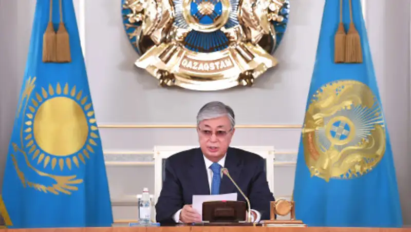 Токаев провел совещание с акимами