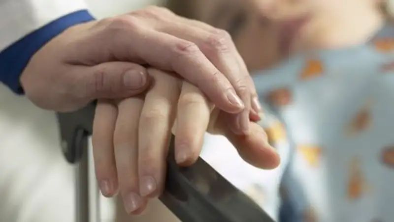 Сбитый патрульной машиной Данил Ковалев в будущем хочет стать полицейским