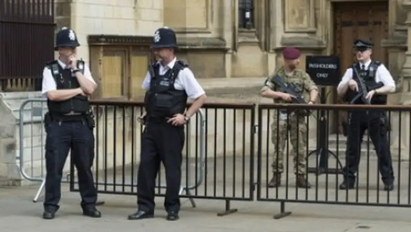 Полицейские задержали десятого подозреваемого по делу о взрыве в Манчестере