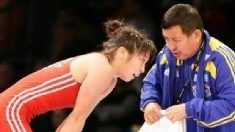 Айым Абдильдина завоевала бронзовую медаль чемпионата Азии по борьбе