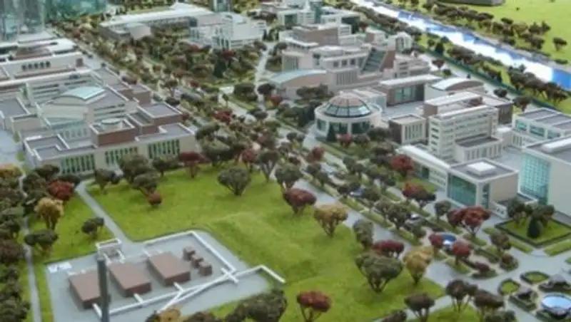 Что делают в казахстанских СЭЗ