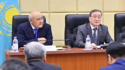 пресс-служба Мажилиса, фото - Новости Zakon.kz от 15.02.2019 18:32