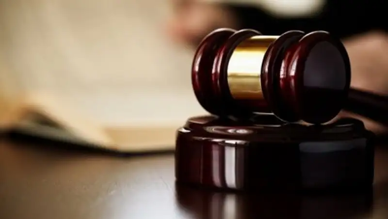 За многомиллионную растрату осудили следователя КНБ РК в Астане