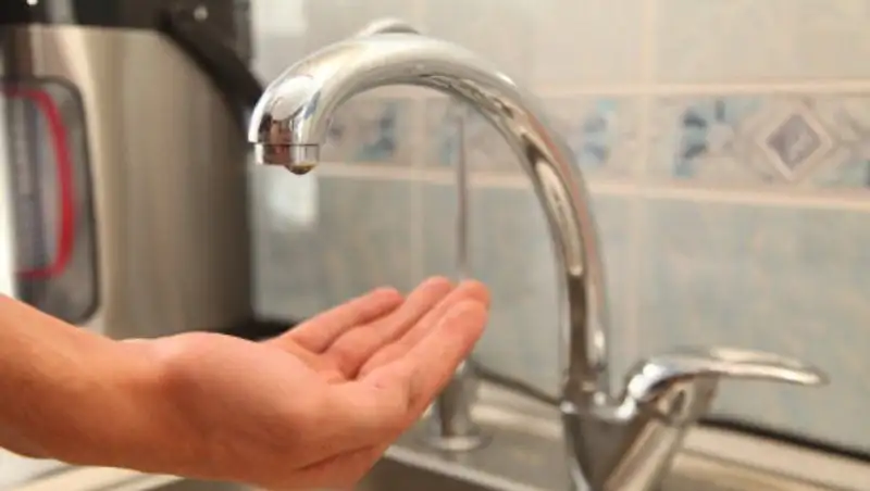 В некоторых микрорайонах Алматы на день отключат холодную воду