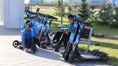 Казахстан Мажилис самокаты, фото - Новости Zakon.kz от 10.05.2023 14:29