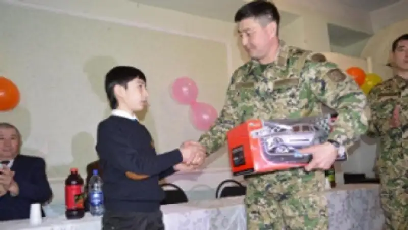 О&#1178;О-да о&#1179;ушы шекара б&#1201;зушыны &#1201;стау&#1171;а ж&#1241;рдемдесті